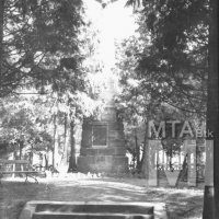 Fehéregyháza, Petőfi-emlékmű