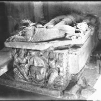 Gyulafehérvár, székesegyház, Hunyadi László síremléke